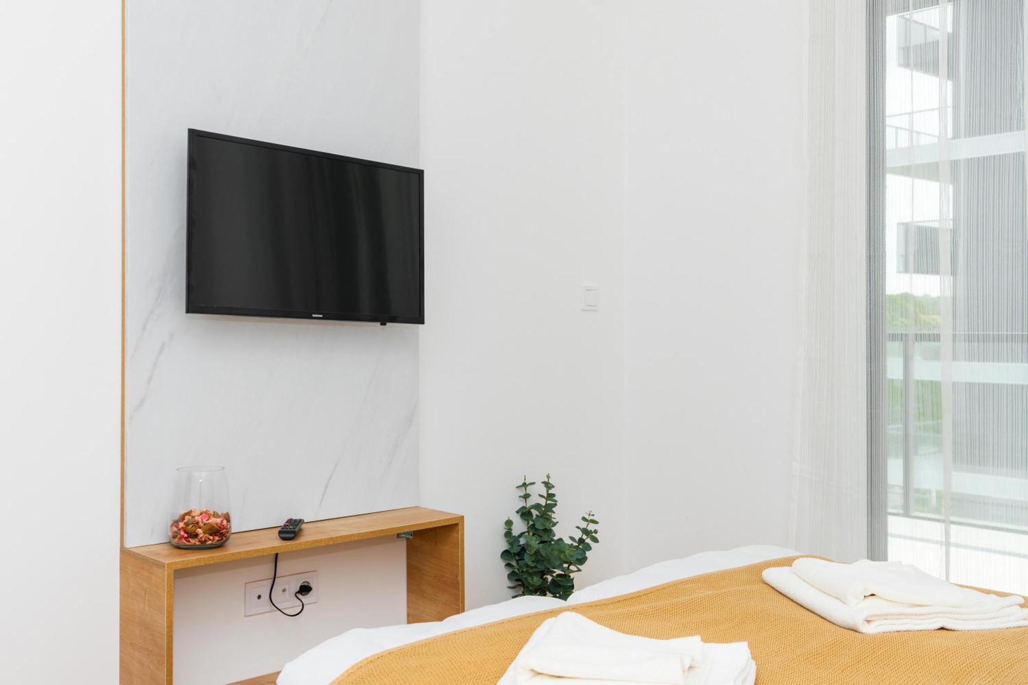Waterfront City Apartments By Urbanrent Budapest Extérieur photo