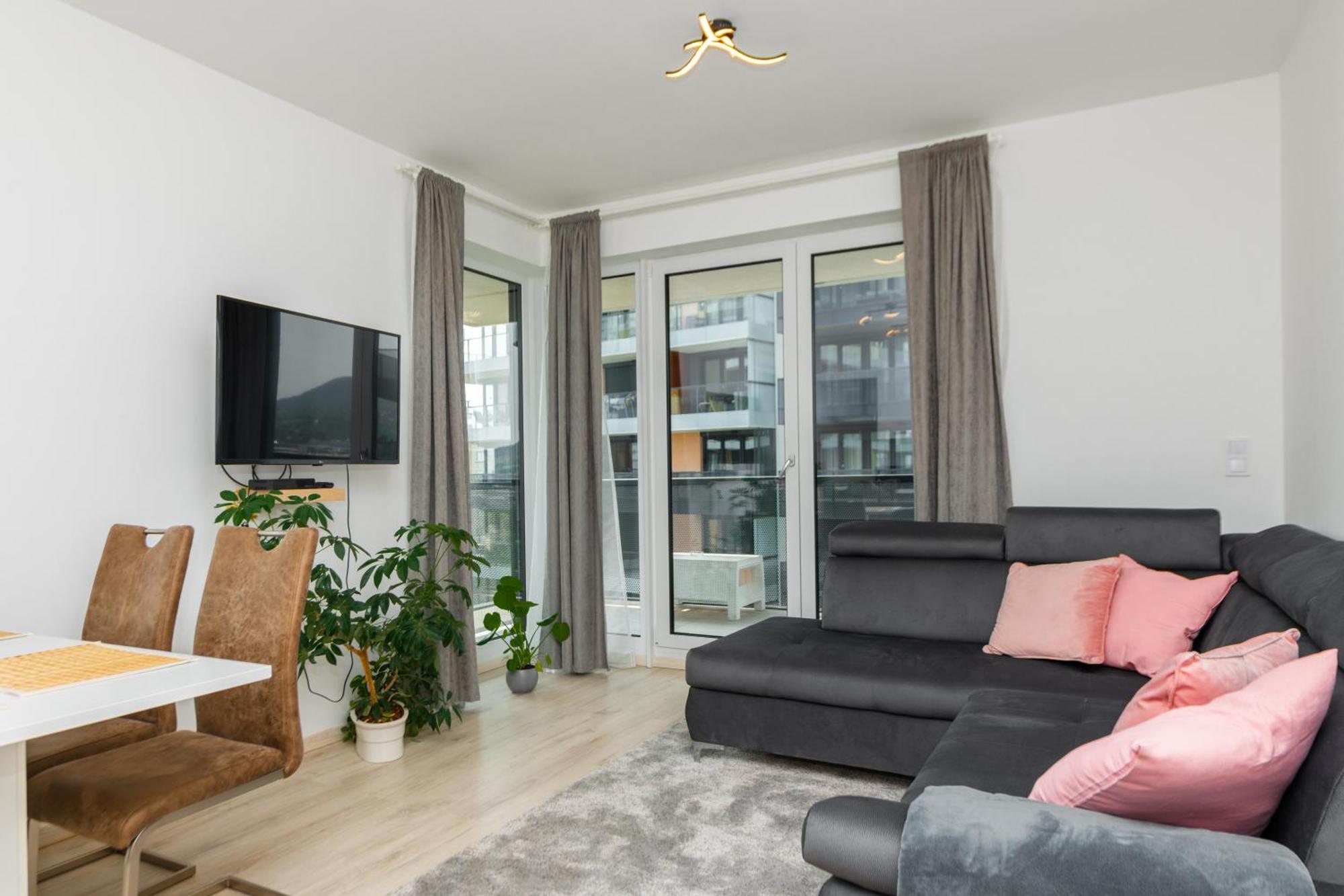 Waterfront City Apartments By Urbanrent Budapest Extérieur photo