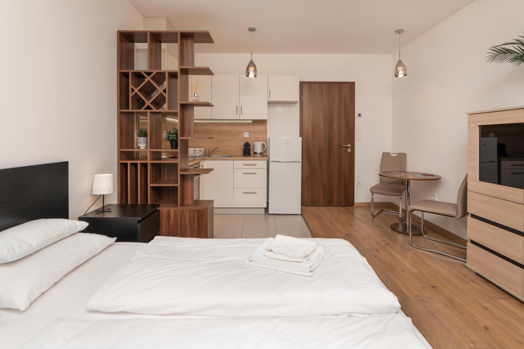 Waterfront City Apartments By Urbanrent Budapest Extérieur photo